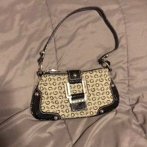 Small Guess purse